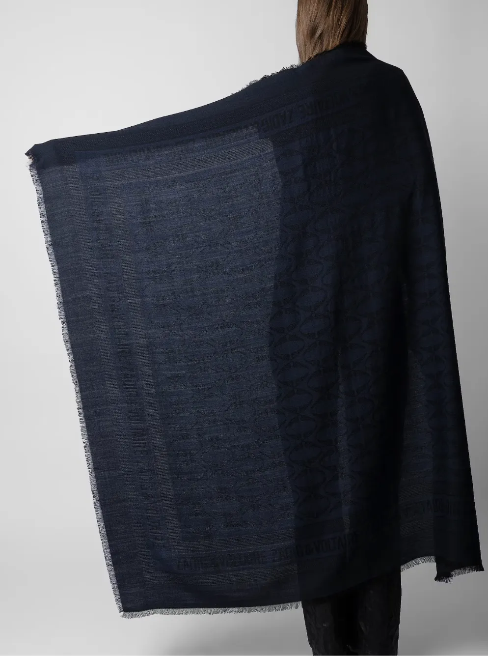 GLENN ROCK JACQUARD